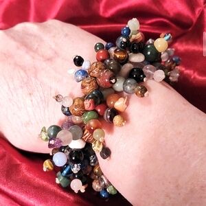 Fabulous Multiple Gem Stone & Glass Beaded Cluster Stretch Bracelet